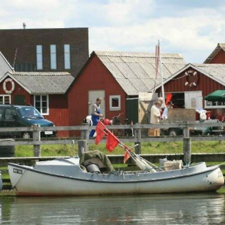 Hyggeligt Lille Byhus Lige Mellem Havnen Og Bytorv Ringkobing Bagian luar foto